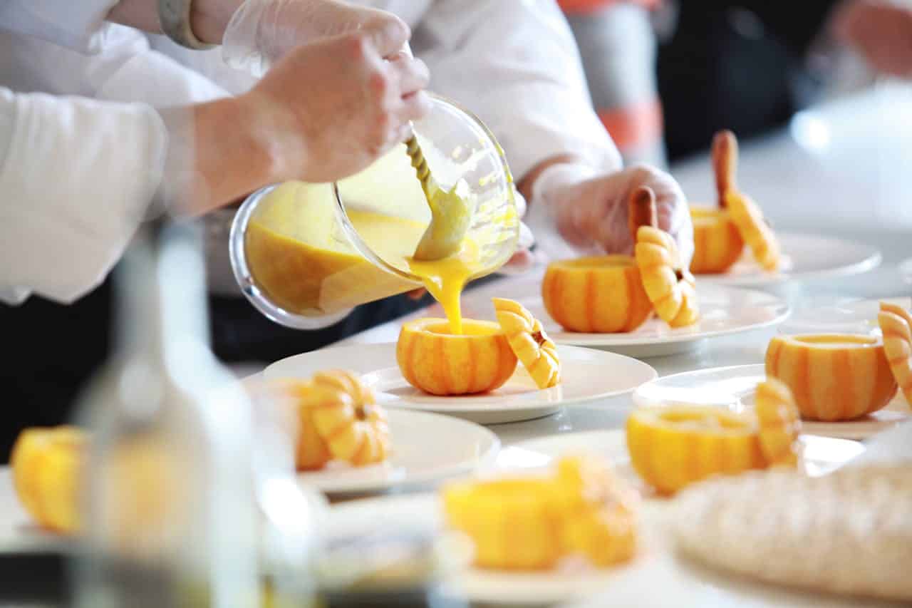 5 Things You Don’t Know About Food Safety For Catering Managers